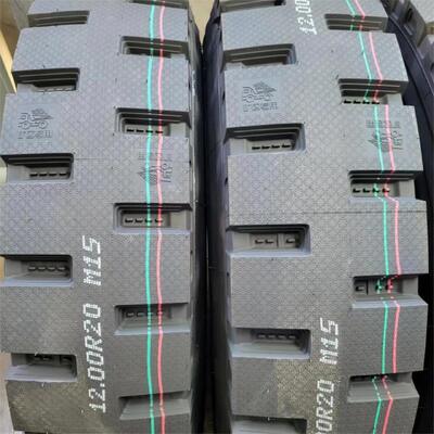 보증 기간 3 년 또는 120 트럭 버스 타이어 다양한 기상 조건에 적합한 성능과 안전을 제공합니다